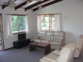 Airlie Coral - Image 3