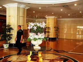 Kingdom Hotel Shenyang - Image 3