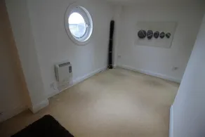 AMORELLA HOUSE - Image 4