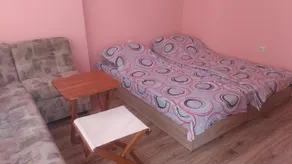 Studio Bonbon Nesebar - Image 3