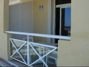 Beach Hotel - Image 5