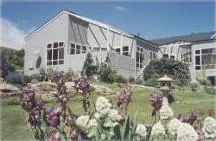 Lake Dunstan Lodge - Image 1