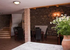 Atkári Pince Panzió - Image 3