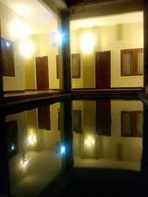 Shore Bar Hotel Lombok - Image 2