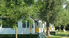 Aqua Camp Mobilhazak - Castrum Kemping Heviz - Image 4