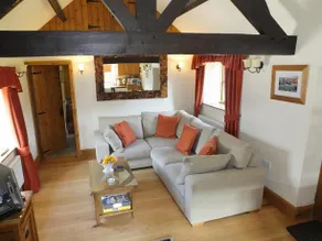 Ann's Cottage & The Old Smithy - Image 5