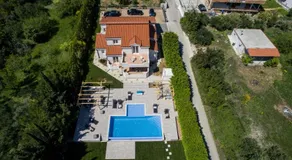 House Longo - Image 2