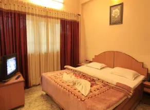 Pavithri Guest House - Image 1