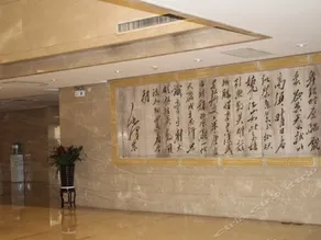 North West Hotel - Image 2