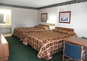 Midwest Inn Blue Springs - Image 3