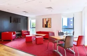 Travelodge Poole - Image 2