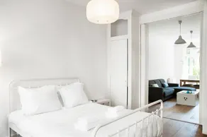 Leidseplein City Retreat - Image 3