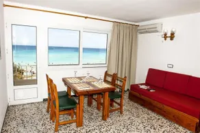 Apartamentos Es Arenals - Image 2