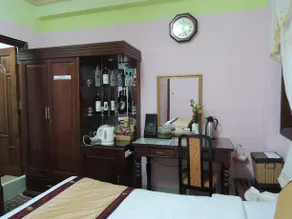 Nhat Tan Hotel - Image 3
