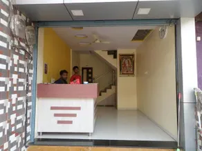 Hotel Morya Palace - Image 2