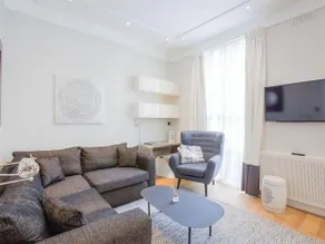 One Bed in Marylebone - Image 3