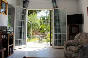 SB Bed & Breakfast - Image 2