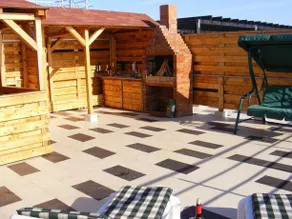Elena's Terrace - Image 5