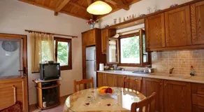 Anania Cottage - Image 3