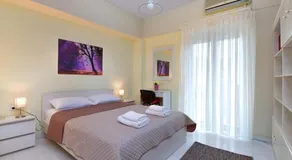Zephyr Luxury Apartment - Image 5
