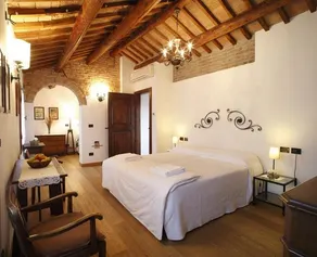 Agriturismo Tenuta La Pila - Image 4