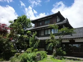 Izumien - Image 1