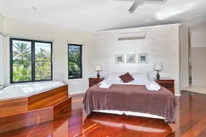 Clifton Beach Holiday Villas - Image 5