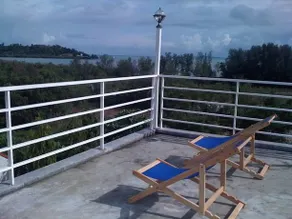 Arun Seaview Apartment - Image 2