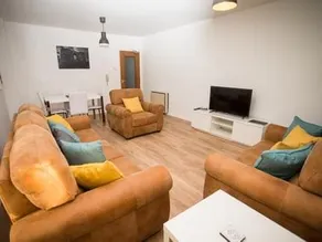 North Shore Apartment - Image 2
