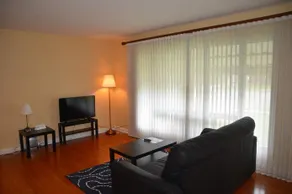 Scarborough East Spacious House - Image 5