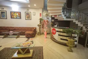 OYO Rooms Vishal Khand - Image 2