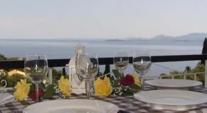 Zeus Pool Apartments - Image 3