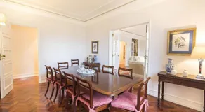 LovelyStay - Campo Pequeno Charming Apartment - Image 3