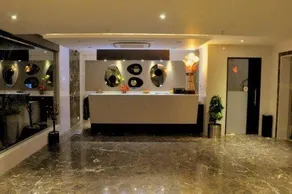 Hotel M5 - Image 3