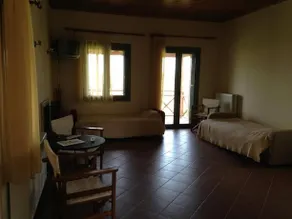 To Selas - Image 2