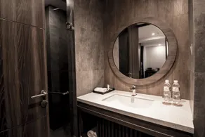 Vasanti Kuta Hotel - Image 5