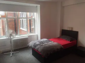 Park West Place 2 - Image 1