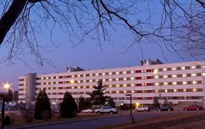 Residence Hoteliere Du Cegep De Riviere-Du-Loup - Image 1