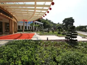 MENGHU HOLIDAY HOTEL - Image 5