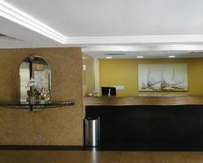 Colares Residence - Image 2
