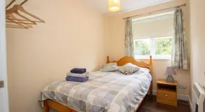 Waters Edge 2 Bedroom Apartment - Image 3