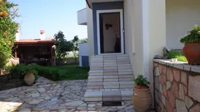 Elen House - Image 2