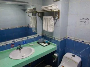 Xining Yinsheng Tianju Hotel - Image 5