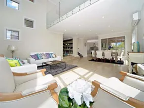 Porsche Home in Manukau near Auckland Airport - Image 4