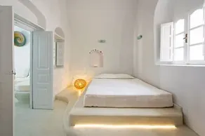 Eborio Cycladic Traditional - Image 3