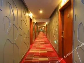 Dongfang Hotel - Image 2