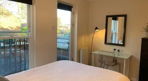 Notting Hill 3 bedroom townhouse with garden and roof terrace - Image 2