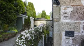 Allan Stream Apartment - Image 5