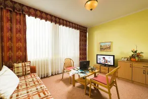 Ozoon Hotel - Image 2