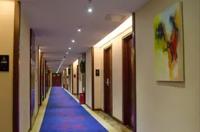 The BLD International Hotel - Image 4